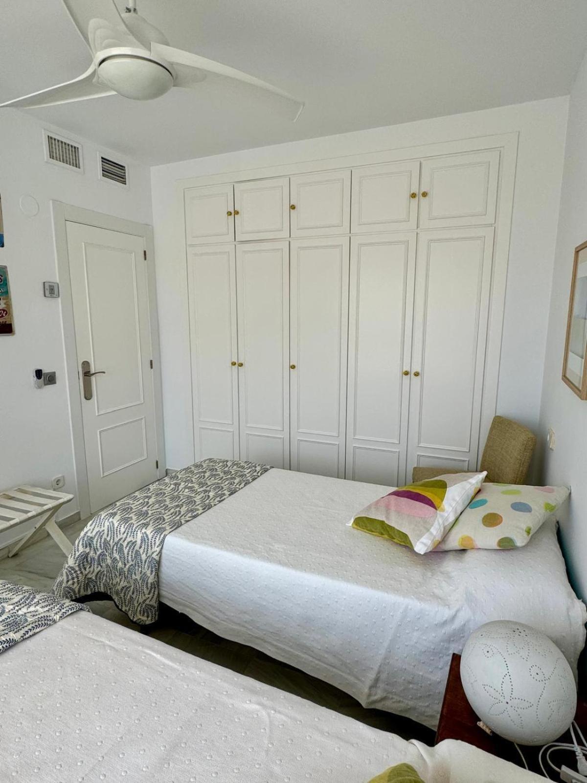 Homely Vistas Al Mar Apartment Marbella